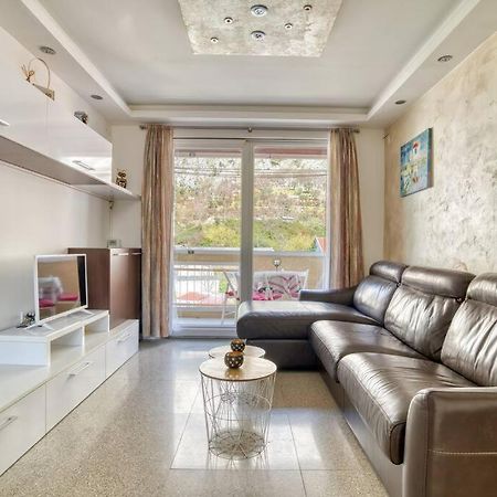 Cozy Nest Apartment- Central And Seaboard With Elevator Kotor Luaran gambar