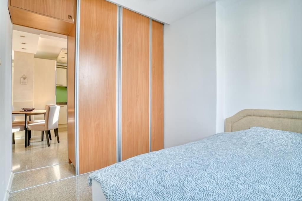 Cozy Nest Apartment- Central And Seaboard With Elevator Kotor Luaran gambar